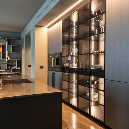 Karl Penthouse