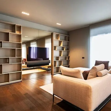Karl Penthouse Apartment *